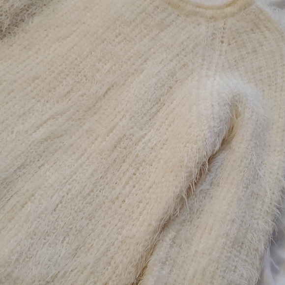 White Sweater - Picture 2 of 2